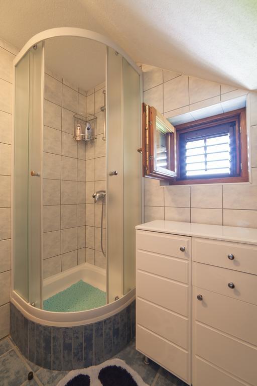 Apartmant & Room Bruna Dreznik Grad Екстер'єр фото