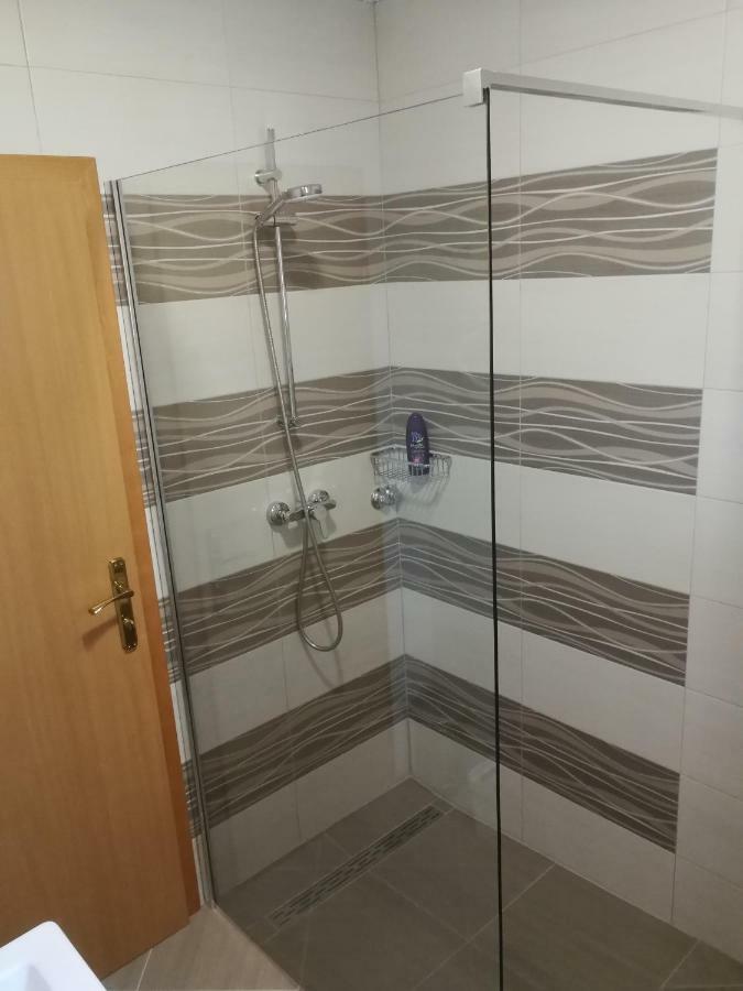 Apartmant & Room Bruna Dreznik Grad Екстер'єр фото